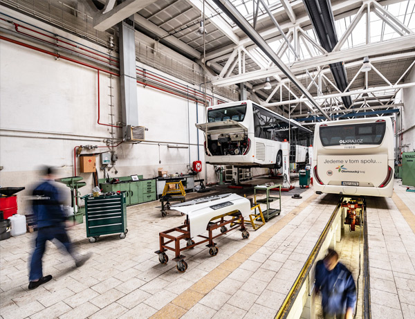 Fotografie zachycující dílnu ZLINER s.r.o. poskytující non-stop záruční i pozáruční servis